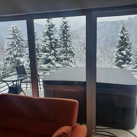 Villa Wolf's Plane Luxury Isolated Mountain House For Digital Nomads
